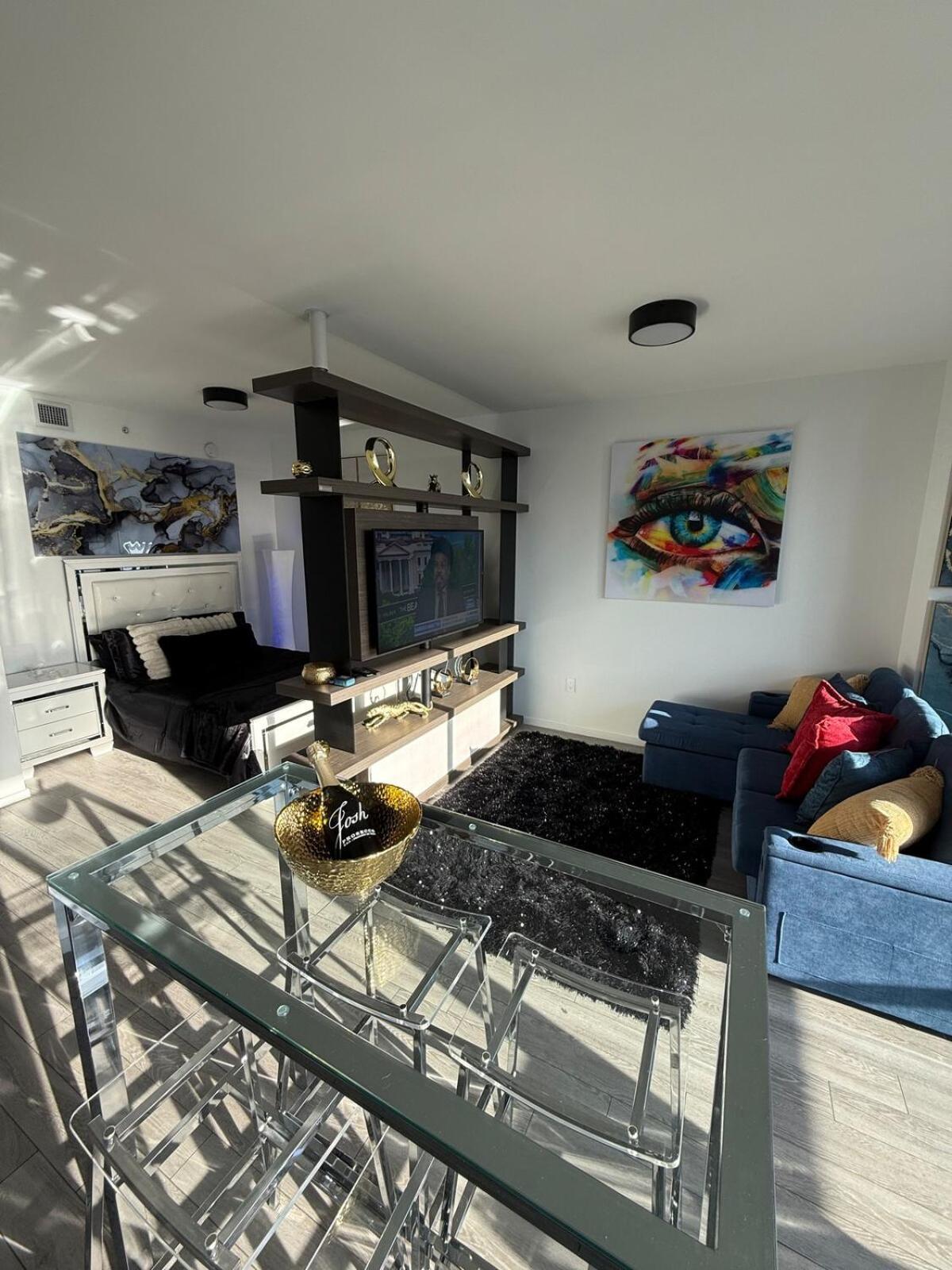 Downtown Brickell Penthouse With Breathtaking Views *